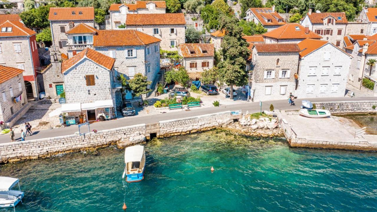 Charming Bohemian House In Perast Villa Eksteriør bilde